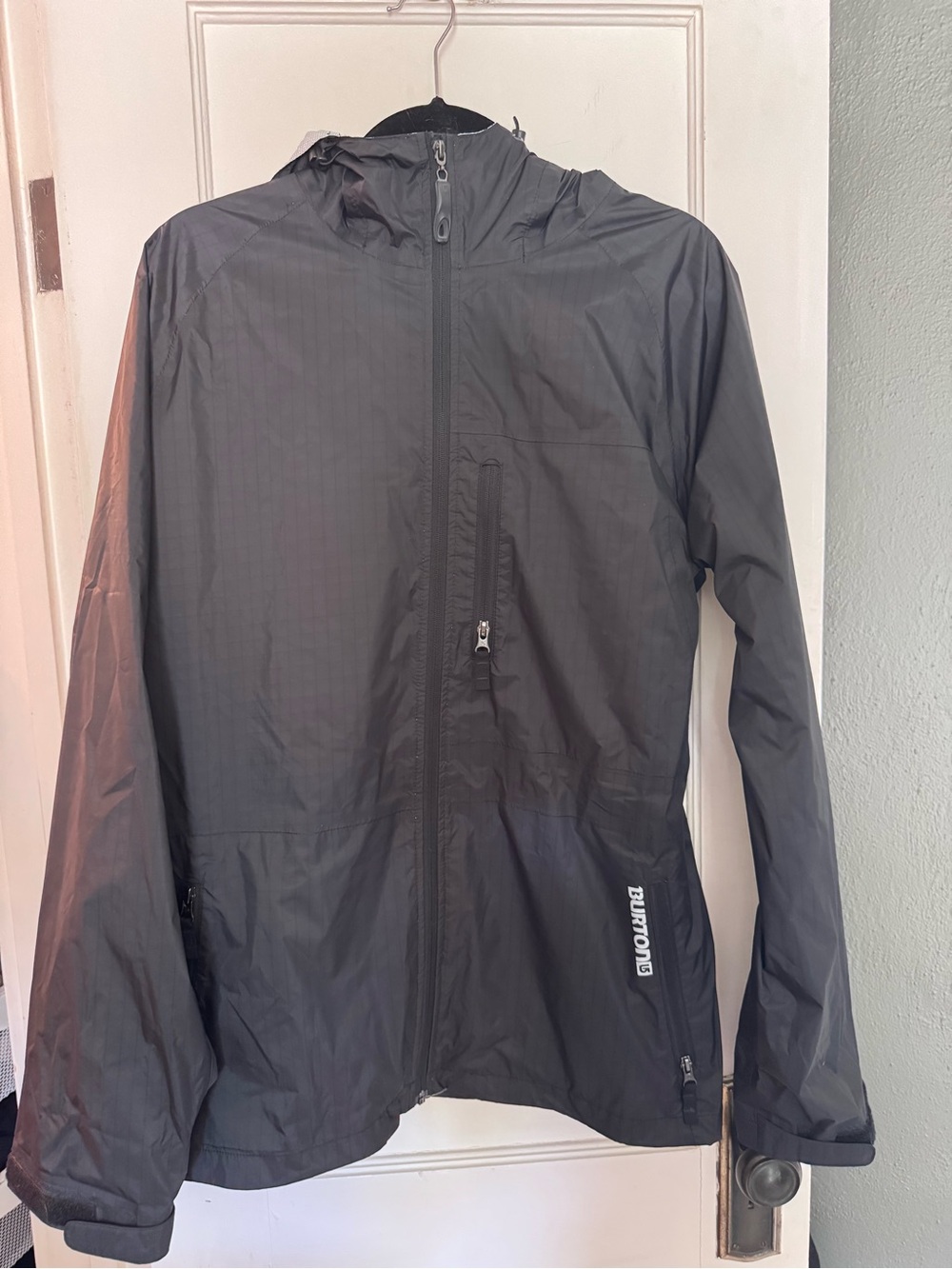Burton Men's Black lightweight Windbreaker Hooded Rain Jacket Size M
